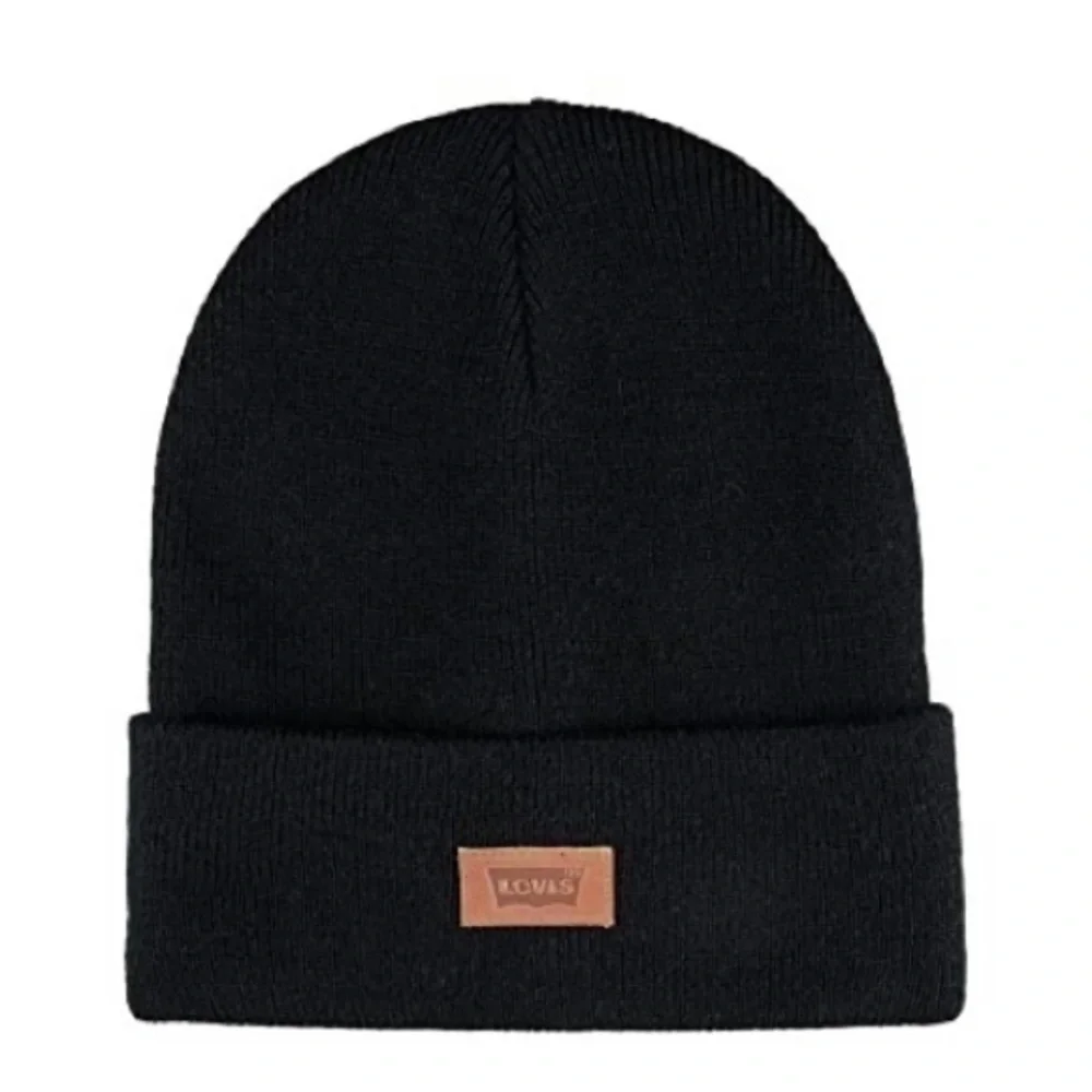 NWT. LEVI’S Signature Cuffed Beanie